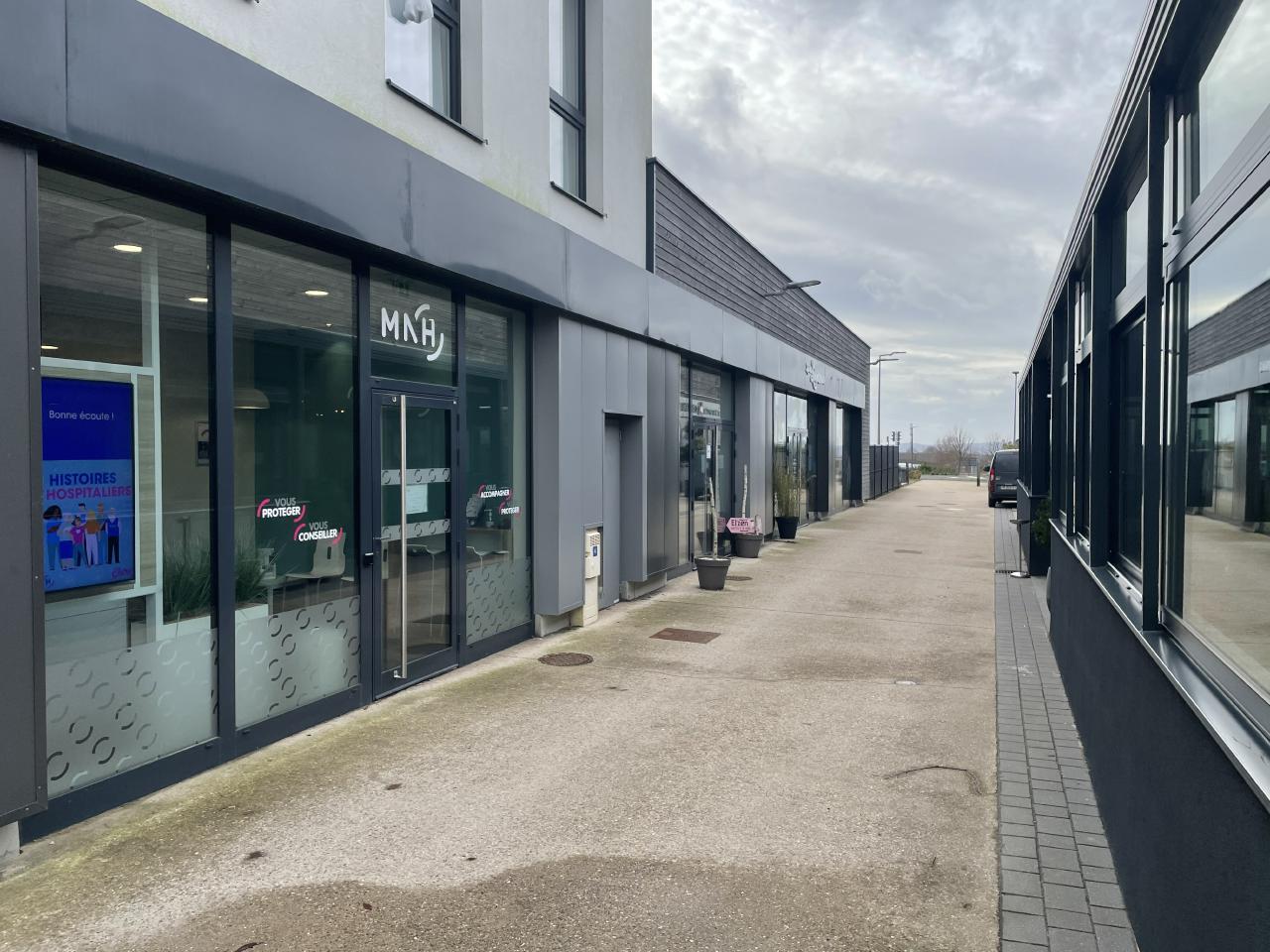 Bureau Ars-Laquenexy 144m² Location bureau Ars-Laquenexy Moselle OLBUR2419693 2